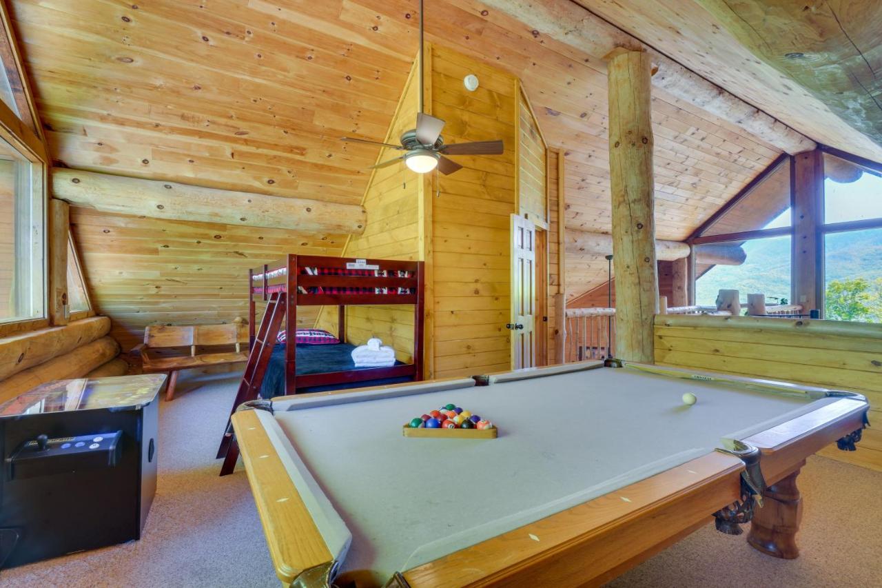 Idyllic Gatlinburg Cabin With Hot Tub And Balcony! Zewnętrze zdjęcie