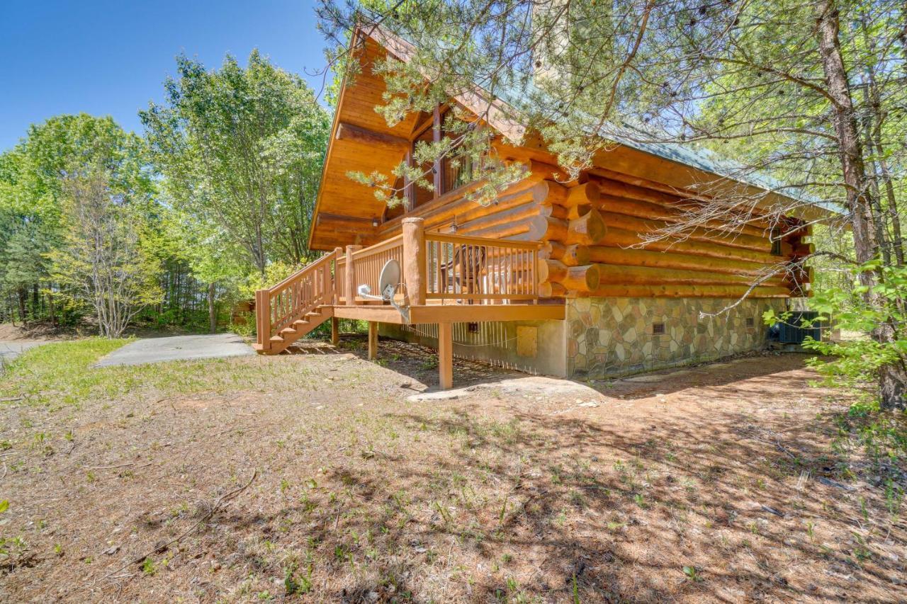 Idyllic Gatlinburg Cabin With Hot Tub And Balcony! Zewnętrze zdjęcie